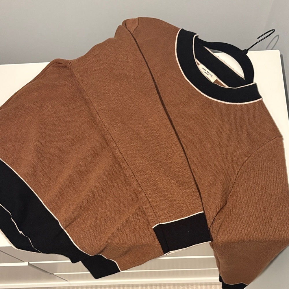 Autumn Brown Crewneck Sweater with Black Trim